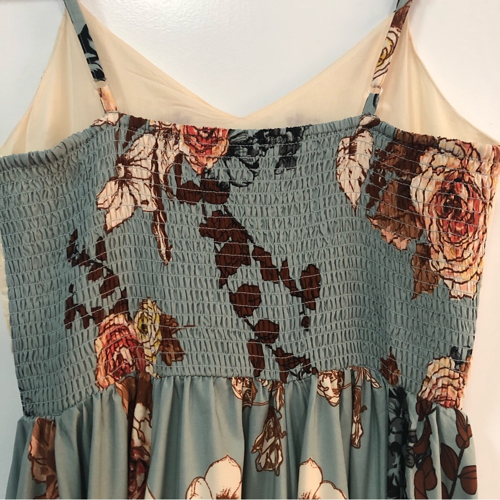 Floral Spaghetti-Strap Maxi Dress in Cream and Sage - Picture 4 of 10